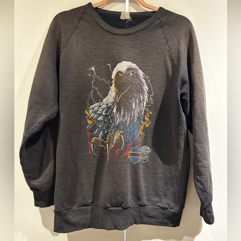 RARE! Authentic 80’s vintage Harley Davidson 3d emblem crew neck sweater